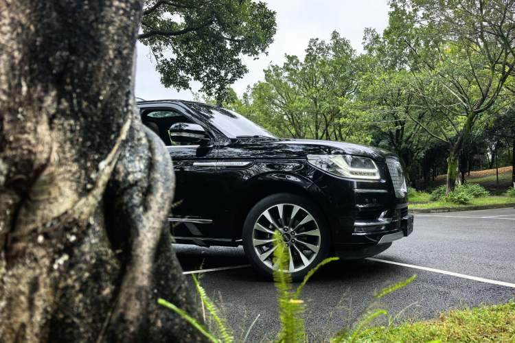Used Lincoln Navigator 2018 3.5T Prestige Version China V Emission Standard Exterior 5