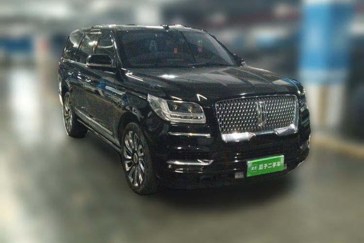 Used Lincoln Navigator 2018 3.5T Prestige Version China V Emission Standard Front Right 45 Deg