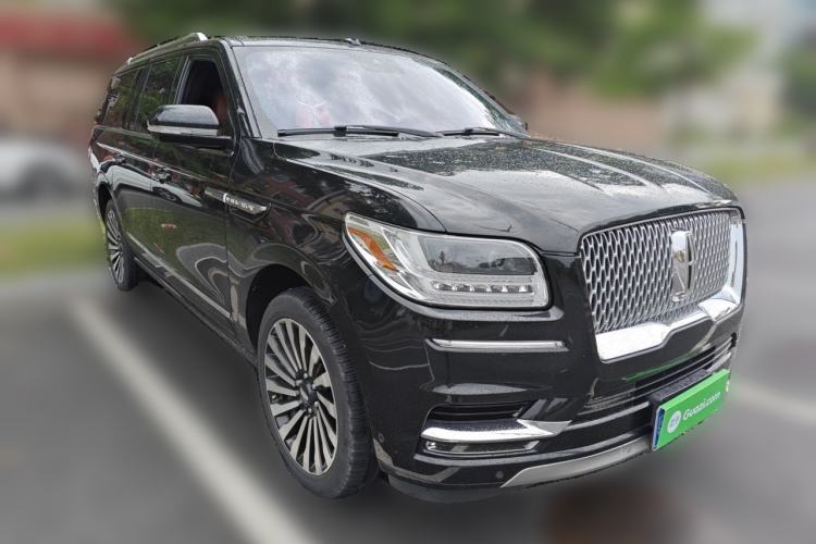 Used Lincoln Navigator 2018 3.5T Prestige Version China V Emission Standard Front Right 45 Deg