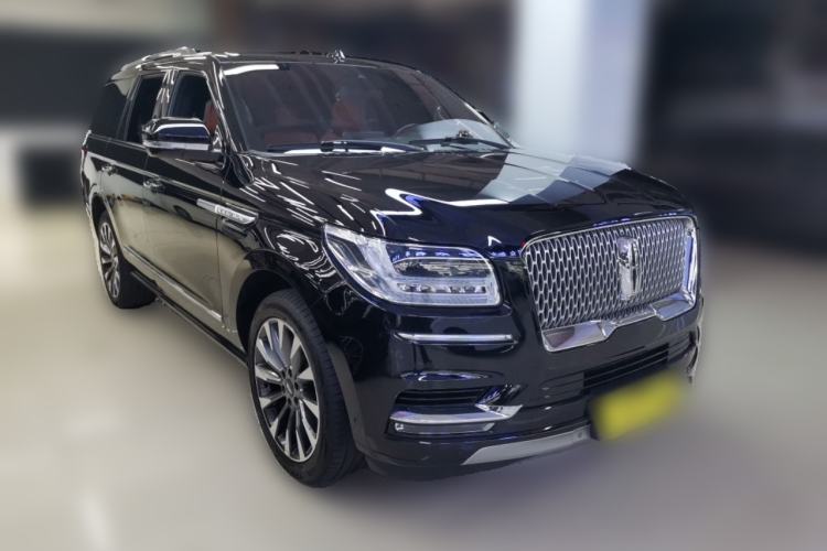 Used Lincoln Navigator 2018 3.5T Prestige Version China V Emission Standard Front Right 45 Deg