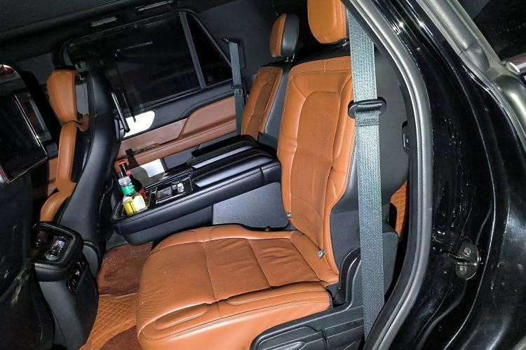 Used Lincoln Navigator 2018 3.5T Prestige Version China V Emission Standard Interior 4