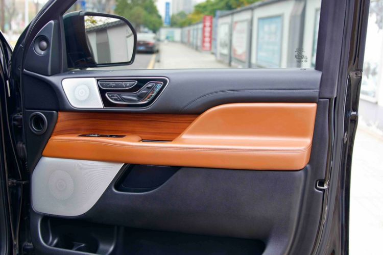 Used Lincoln Navigator 2018 3.5T Prestige Version China V Emission Standard Interior 8