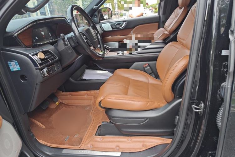 Used Lincoln Navigator 2018 3.5T Prestige Version China V Emission Standard Left Front Seat