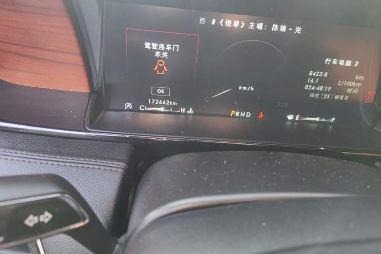 Used Lincoln Navigator 2018 3.5T Prestige Version China V Emission Standard Odometer Close Up