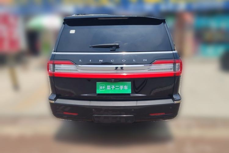 Used Lincoln Navigator 2018 3.5T Four-Wheel Drive Reserve Long-Wheelbase Version U.S. Specification Rear
