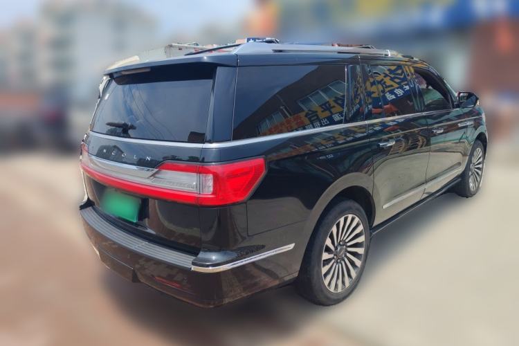Used Lincoln Navigator 2018 3.5T Four-Wheel Drive Reserve Long-Wheelbase Version U.S. Specification Rear Right 45 Deg