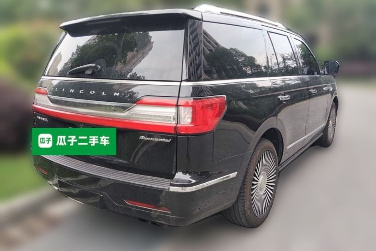 Used Lincoln Navigator 2018 3.5T Prestige Version China V Emission Standard Rear Right 45 Deg