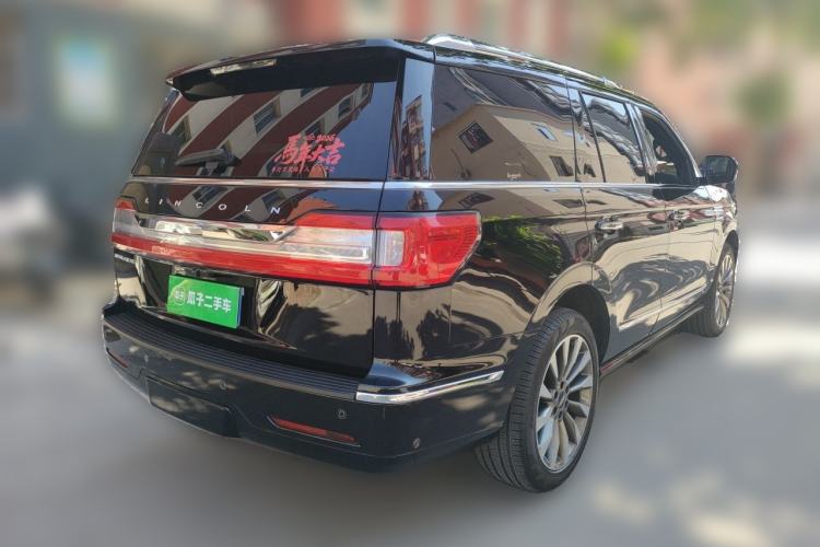 Used Lincoln Navigator 2018 3.5T Prestige Version China V Emission Standard Rear Right 45 Deg