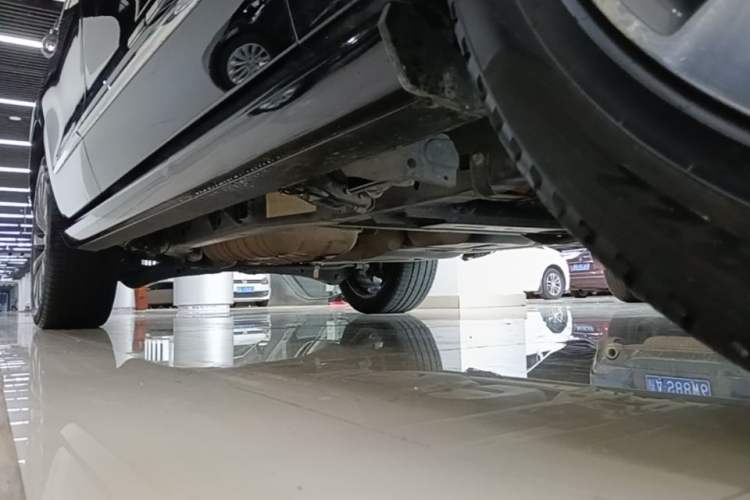 Used Lincoln Navigator 2018 3.5T Prestige Version China V Emission Standard Right Side Sill