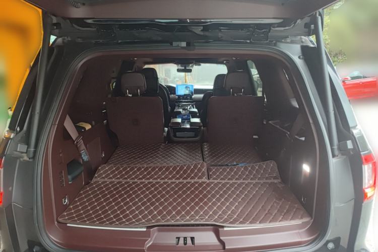 Used Lincoln Navigator 2018 3.5T Prestige Version China V Emission Standard Trunk