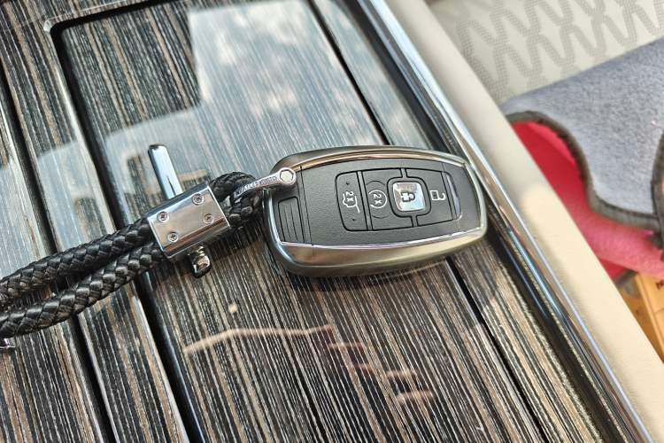 Used Lincoln Navigator 2018 3.5T Presidential Series China V Standard Vehicle Key