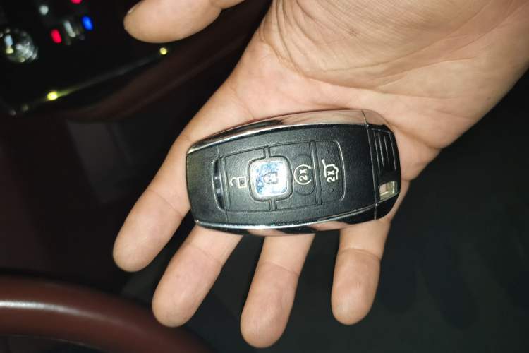 Used Lincoln Navigator 2018 3.5T Presidential Series China V Standard Vehicle Key
