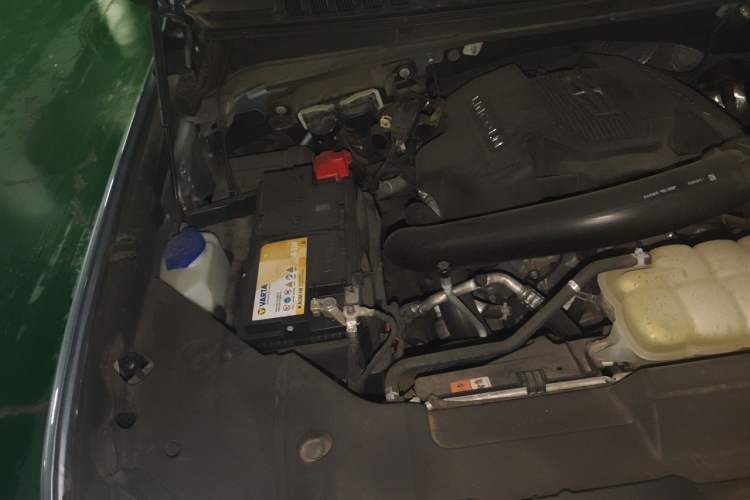 Used Lincoln Navigator 2018 3.5T Presidential Series China V Standard Engine Bay Right