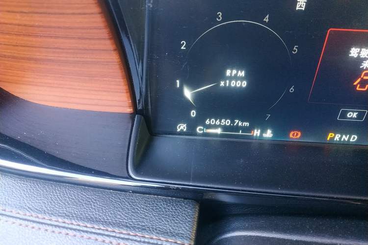Used Lincoln Navigator 2018 3.5T Prestige Version China V Emission Standard Odometer Close Up