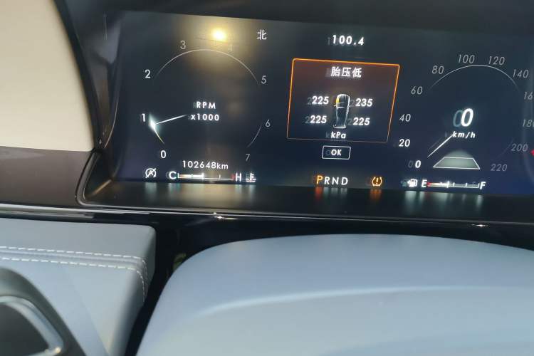 Used Lincoln Navigator 2018 3.5T Presidential Series China V Standard Odometer Close Up