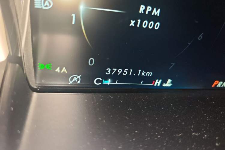 Used Lincoln Navigator 2018 3.5T Presidential Series China V Standard Odometer Close Up