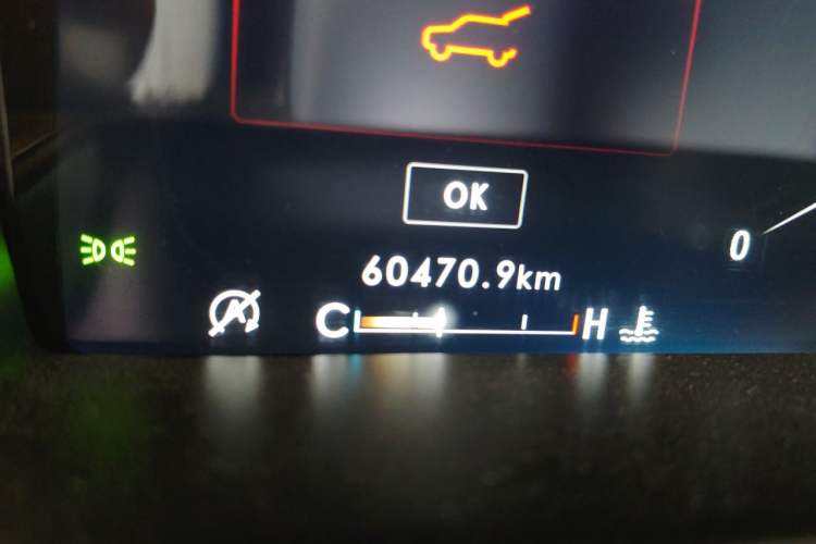 Used Lincoln Navigator 2018 3.5T Prestige Version China V Emission Standard Odometer Close Up