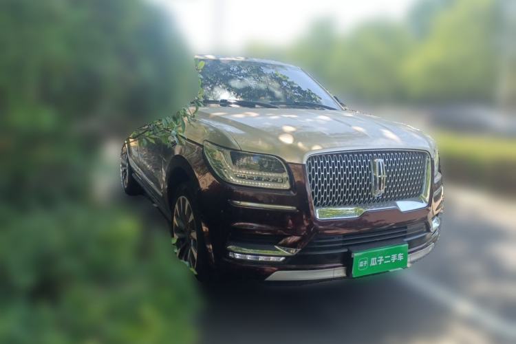 Used Lincoln Navigator 2018 3.5T Prestige Version China V Emission Standard Front Right 45 Deg