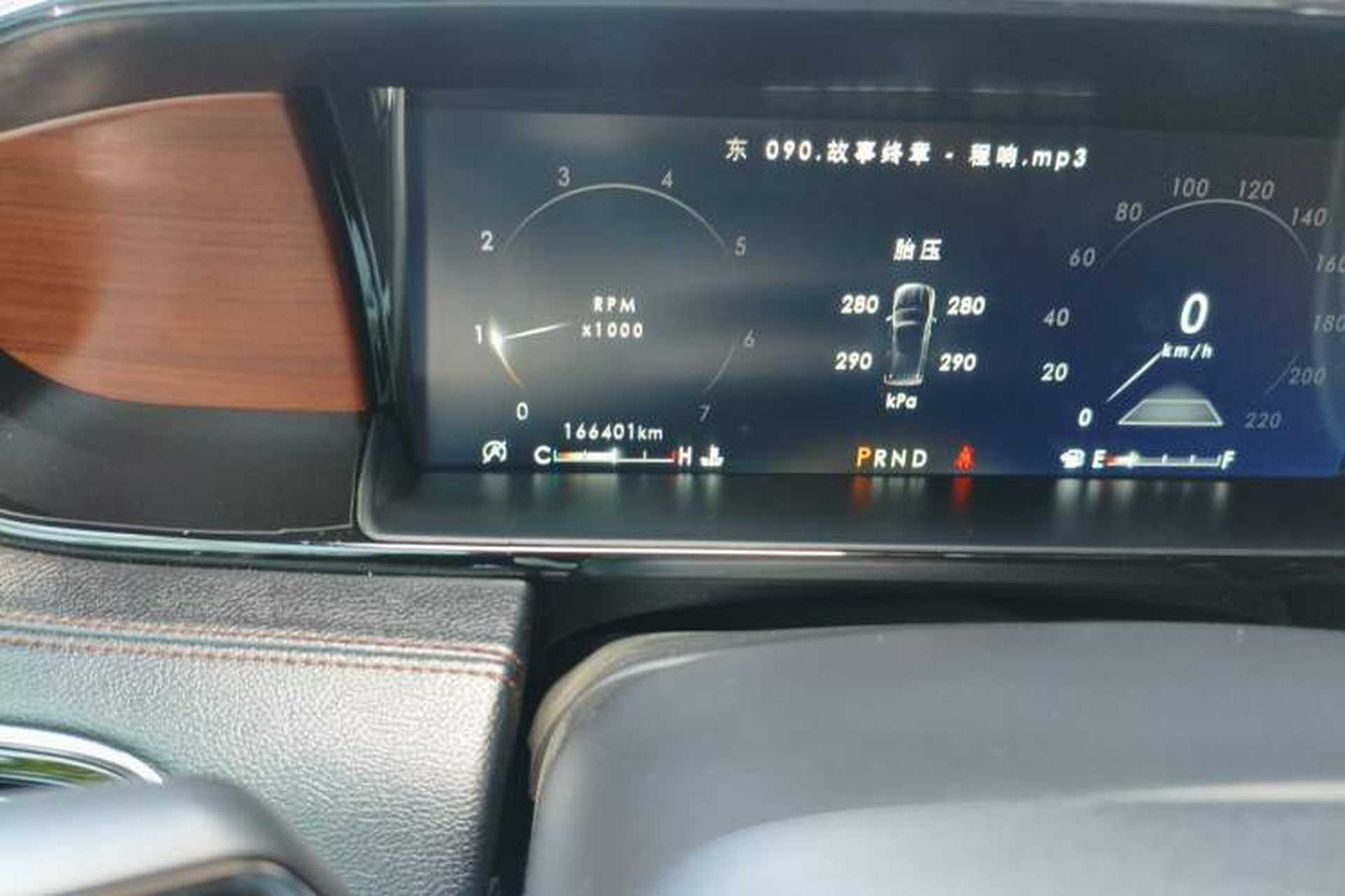 Used Lincoln Navigator 2018 3.5T Prestige Version China V Emission Standard Odometer Close Up