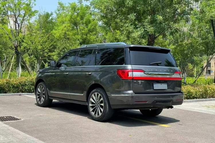 Used Lincoln Navigator 2018 3.5T Prestige Version China V Emission Standard Exterior 3