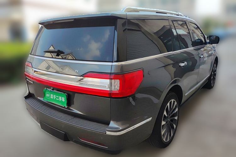Used Lincoln Navigator 2018 3.5T Prestige Version China V Emission Standard Rear Right 45 Deg