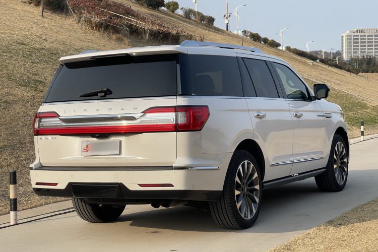 Used Lincoln Navigator 2018 3.5T Prestige Version China V Emission Standard Exterior 4