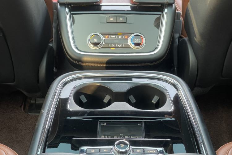 Used Lincoln Navigator 2018 3.5T Prestige Version China V Emission Standard Interior 4