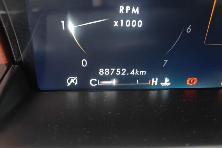 Used Lincoln Navigator 2018 3.5T Prestige Version China V Emission Standard Odometer Close Up