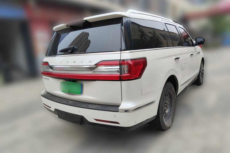 Used Lincoln Navigator 2018 3.5T Prestige Version China V Emission Standard Rear Right 45 Deg