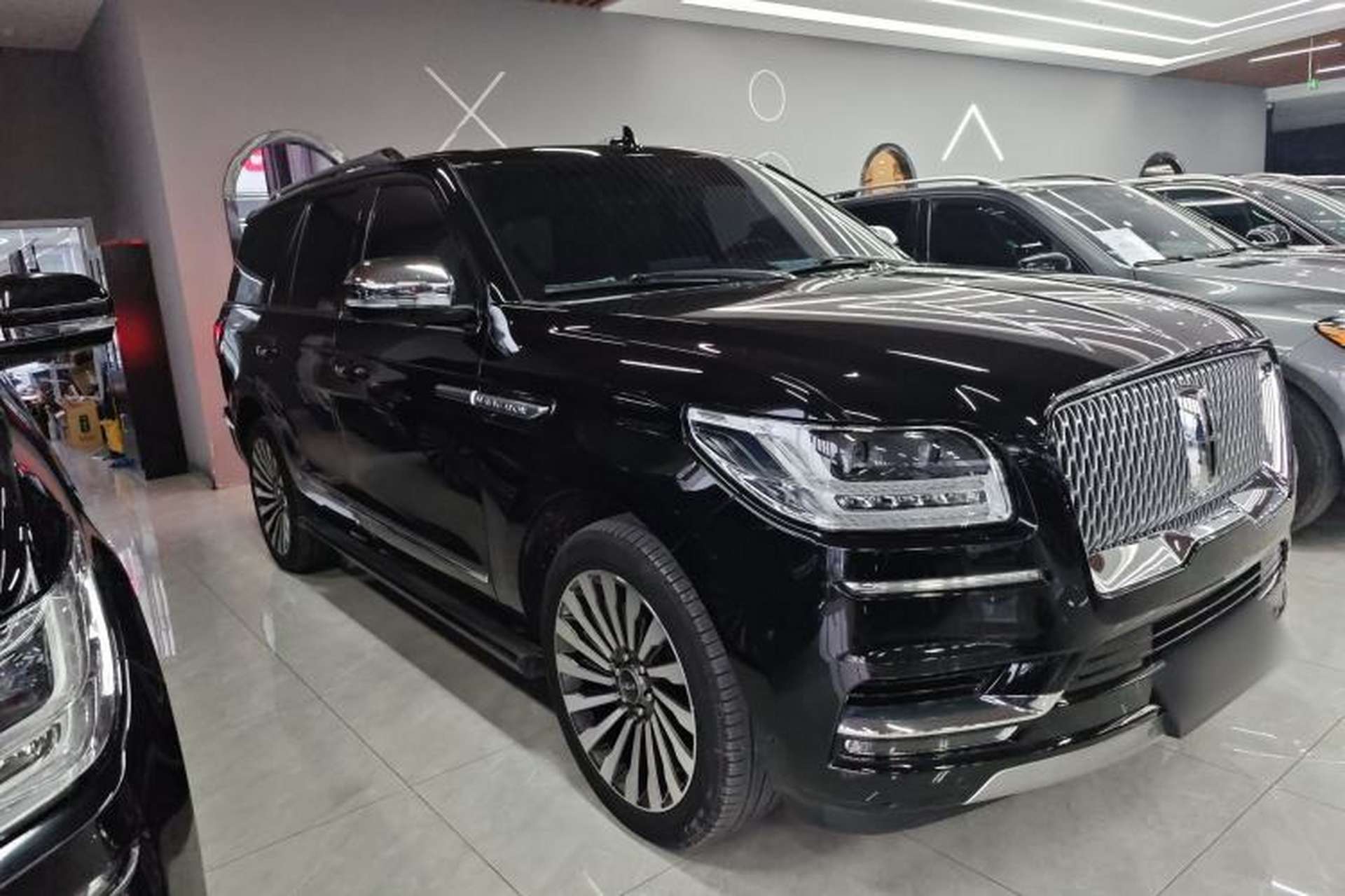 Used Lincoln Navigator 2019 3.5T Presidential Series China VI Standard Exterior 2