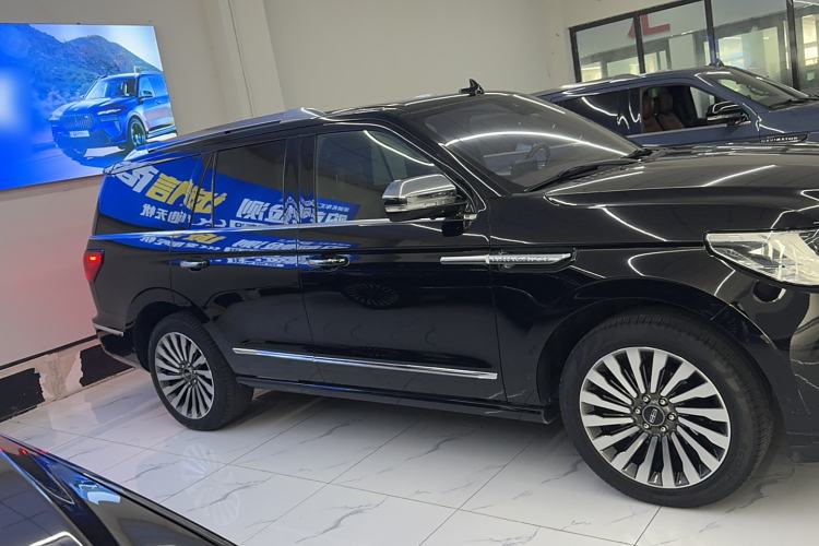 Used Lincoln Navigator 2019 3.5T Presidential Series China VI Standard Exterior 2