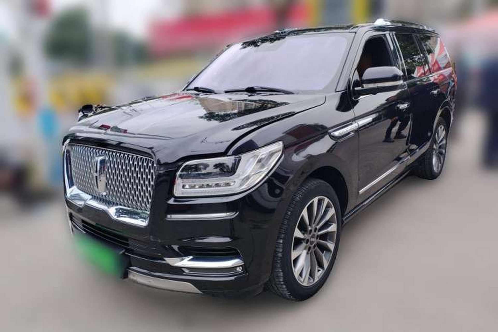 Used Lincoln Navigator 2019 3.5T Prestige Version China VI Standard Front Left 45 Deg