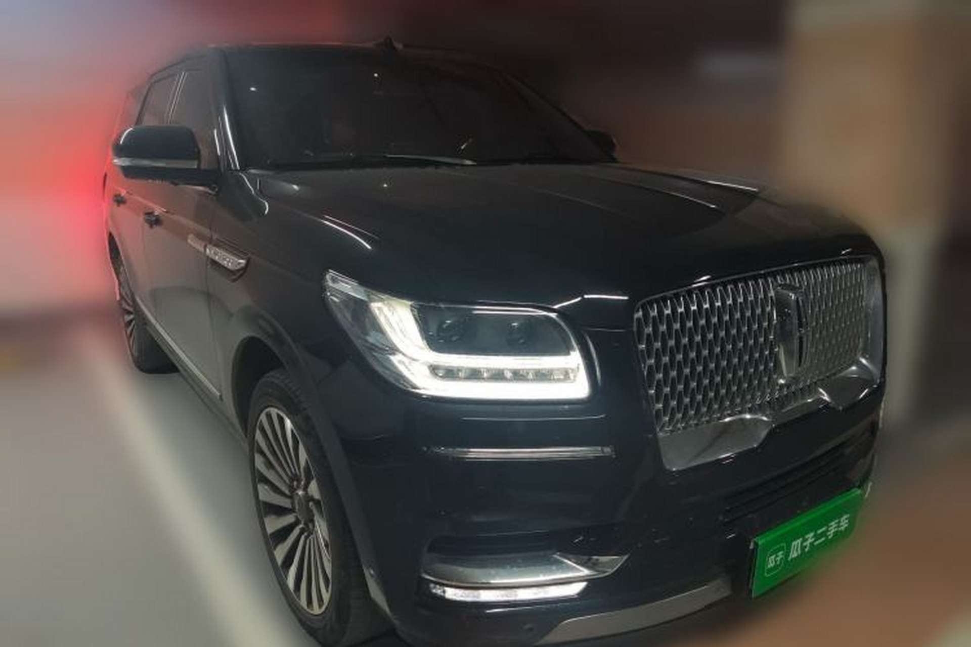 Used Lincoln Navigator 2019 3.5T Prestige Version China VI Standard Front Right 45 Deg