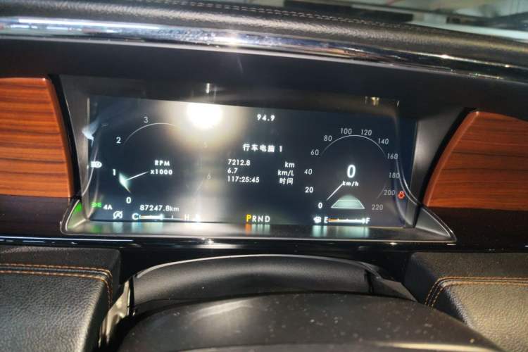 Used Lincoln Navigator 2019 3.5T Prestige Version China VI Standard Instrument Cluster