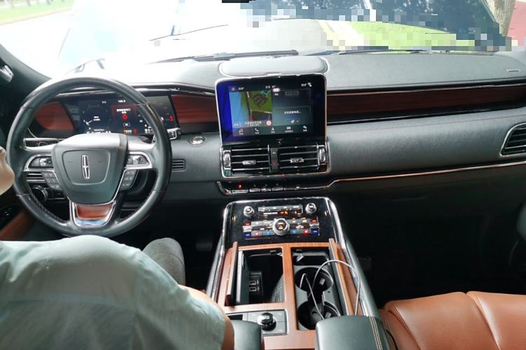 Used Lincoln Navigator 2019 3.5T Prestige Version China VI Standard Interior 2