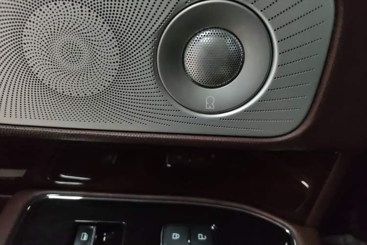 Used Lincoln Navigator 2019 3.5T Presidential Series China VI Standard Interior 9