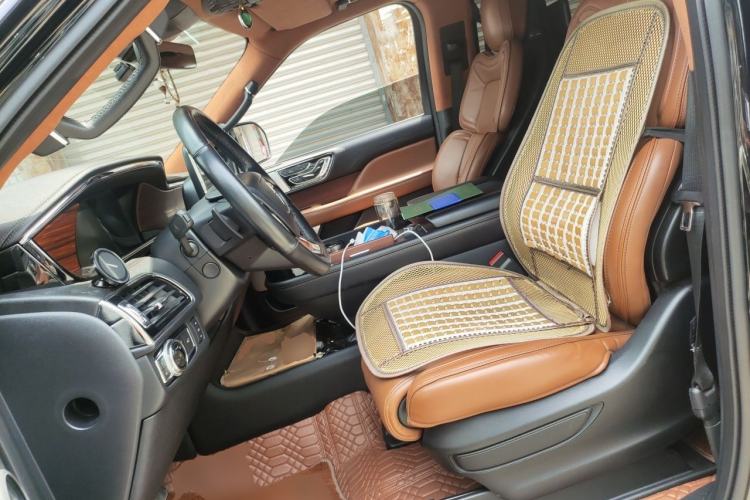 Used Lincoln Navigator 2019 3.5T Prestige Version China VI Standard Left Front Seat