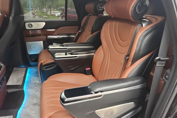 Used Lincoln Navigator  Left Rear Seat