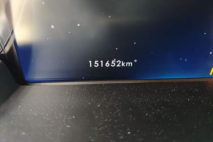 Used Lincoln Navigator 2019 3.5T Presidential Series China VI Standard Odometer Close Up