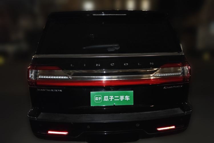 Used Lincoln Navigator 2019 3.5T Presidential Series China VI Standard Rear