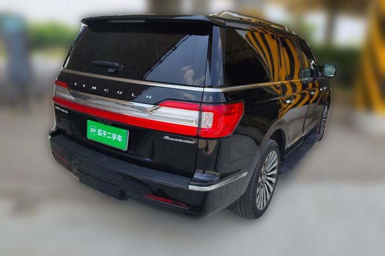 Used Lincoln Navigator 2019 3.5T Presidential Series China VI Standard Rear Right 45 Deg