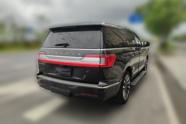 Used Lincoln Navigator 2019 3.5T Prestige Version China VI Standard Rear Right 45 Deg