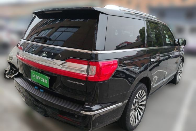 Used Lincoln Navigator 2019 3.5T Presidential Series China VI Standard Rear Right 45 Deg