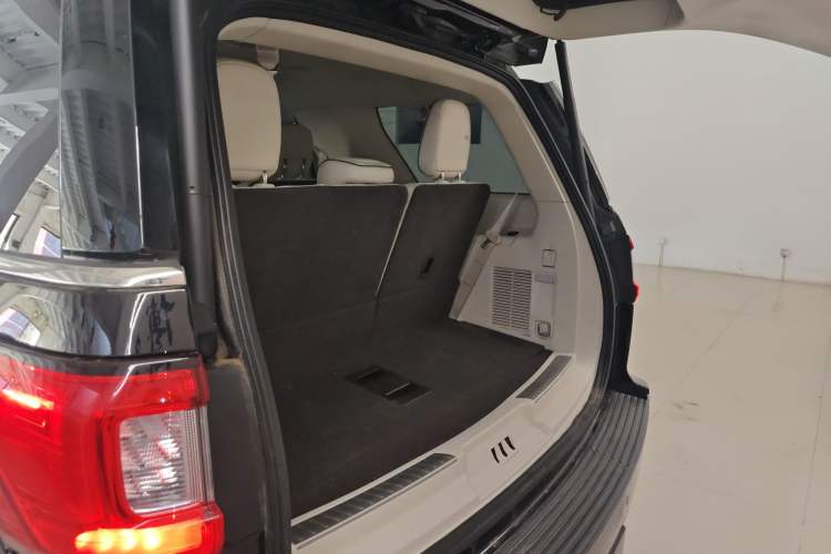 Used Lincoln Navigator 2019 3.5T Presidential Series China VI Standard Trunk