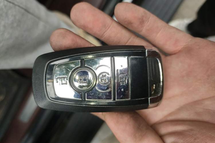 Used Lincoln Navigator 2019 3.5T Presidential Series China VI Standard Vehicle Key