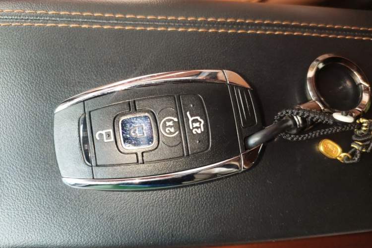 Used Lincoln Navigator 2019 3.5T Prestige Version China VI Standard Vehicle Key