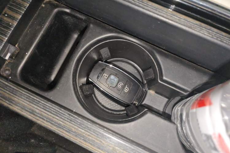 Used Lincoln Navigator 2019 3.5T Presidential Series China VI Standard Vehicle Key