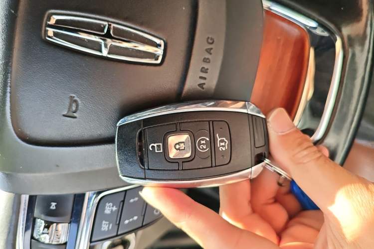 Used Lincoln Navigator 2019 3.5T Prestige Version China VI Standard Vehicle Key