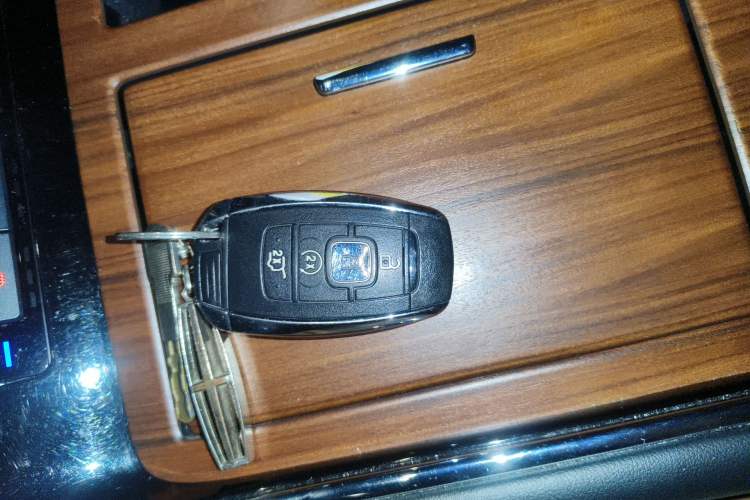 Used Lincoln Navigator 2019 3.5T Prestige Version China VI Standard Vehicle Key