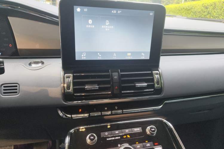 Used Lincoln Navigator 2019 3.5T Presidential Series China VI Standard Audio And AC Panel
